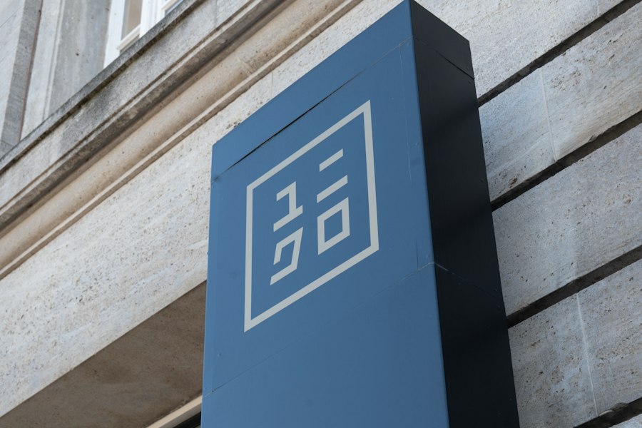 Photo brand building