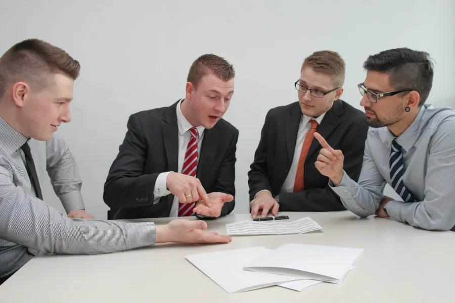 effective employee communication tips